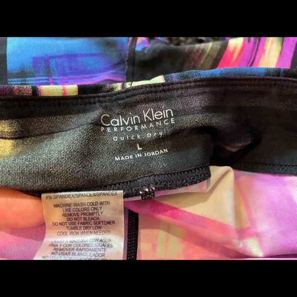 Calvin Klein leggings size large - Picture 4 of 4